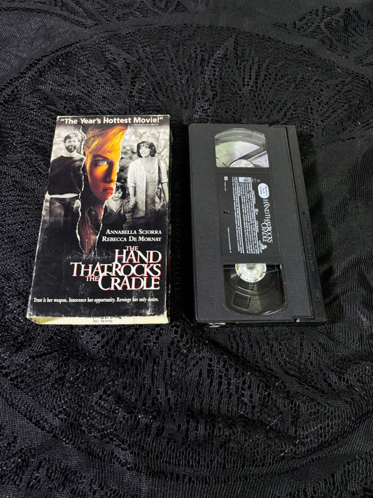 The Hand That Rocks The Cradle VHS