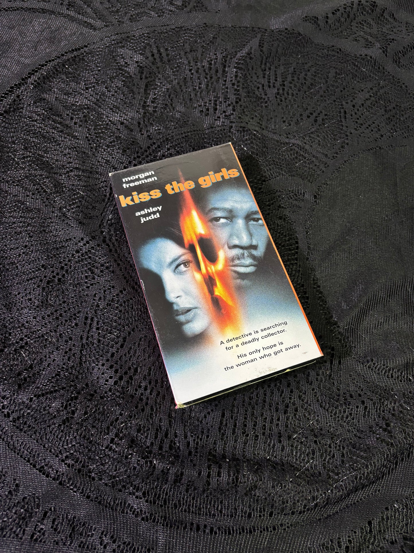 Kiss The Girls VHS